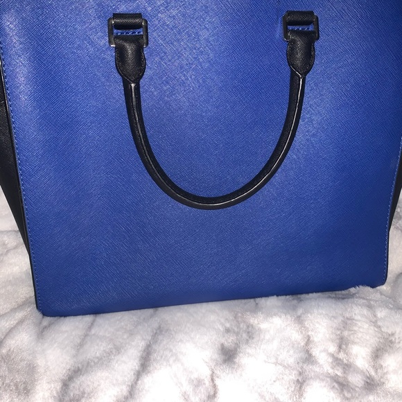 AS NEW! Michael Kors - Blue and Black tote - Picture 4 of 4